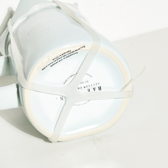 NWT Rae Dunn By Magenta BOSS MOM Light Blue Ceramic Mug With Crown Topper Lid - Picture 6 of 6